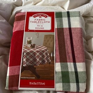Fabric tablecloth 70 round